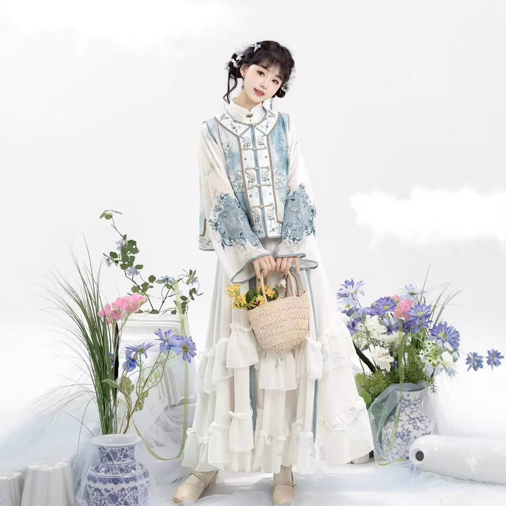 原创汉服女新中式小阔袖圆领衫国风刺绣上衣内搭汉元素秋冬日常,女装/女士精品,汉服套装,淘宝优惠券,粉丝福利购,淘宝优惠卷