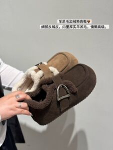 厚底增高勃肯鞋女冬季新款真皮羊羔毛加绒加厚保暖雪地靴毛毛棉鞋