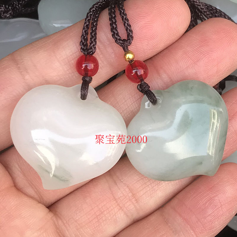天然天山翠心形吊坠白底飘花翡翠色桃心挂件男女金丝玉爱心项链坠