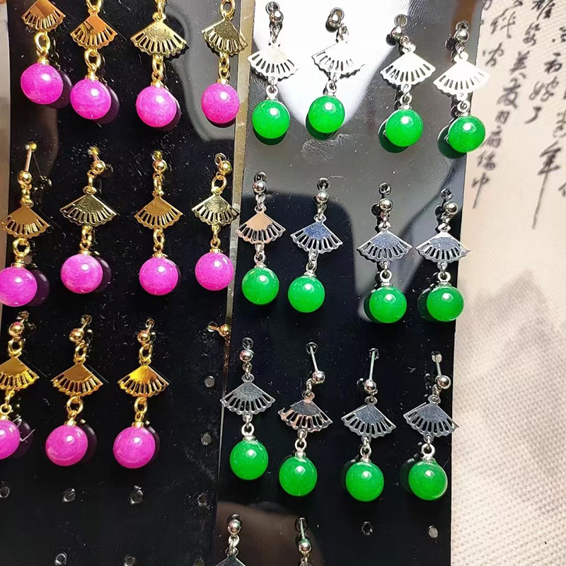 舒俱来耳坠马来玉耳饰