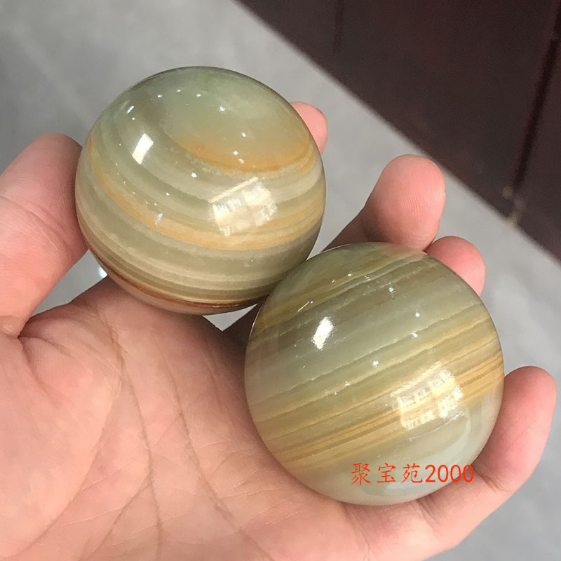 正品冰种阿富汗玉带自然玉纹手把件送长辈健身球手球保健玉球把玩