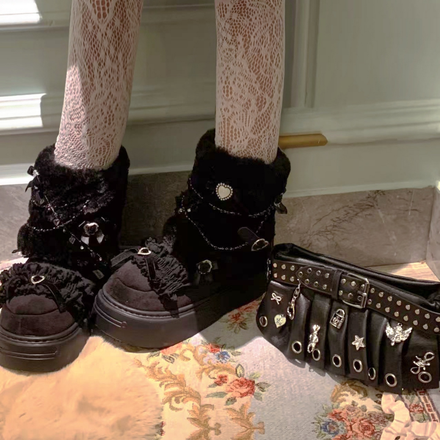 pinkyo原创黑色靴子毛毛韩系秋冬保暖高筒仿兔毛长筒靴甜美雪地靴