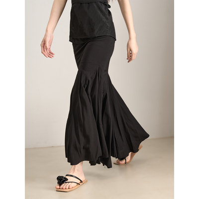 LANVIVIER 慑人心魄的灵动立体剪裁大摆弹力高腰包臀黑色长款半裙