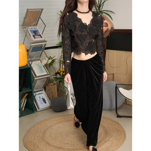 褶皱丝绒半身裙套装 层次感叠片立体花朵上衣 复古法式 LANVIVIER