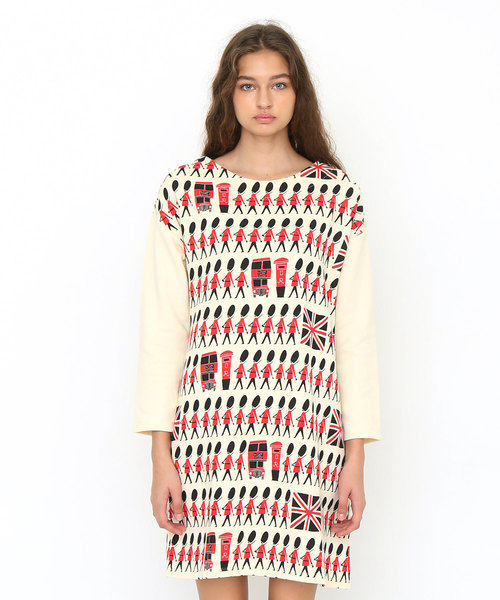 日本小潮牌marchin london女王守卫毛圈连衣裙