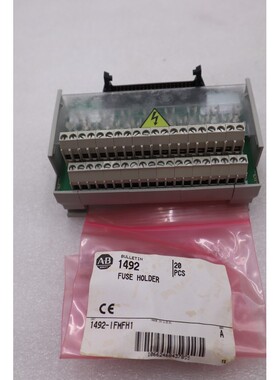 ALLEN BRADLEY 1492-IFM40FFS120-2 SER A 接口模块 #4084