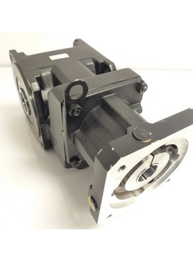 SEW Eurodrive BSHF502 Getriebe EBH07/20/15 SN: 40.1785609003