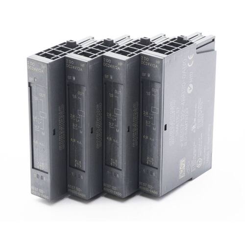 4x Siemens Simatic S7 6ES7 132-4BB30-0AB0 E-Stand: 04 -used-