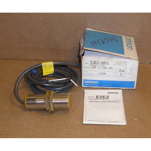E2EZ-X8Y1 Omron NEW In Box Proximity Switch Sensor E2EZX8Y1