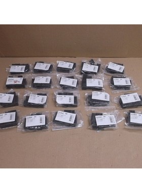 Quantity 10 Icotek 39933 NEW In Box Black Cable Gland Gromme