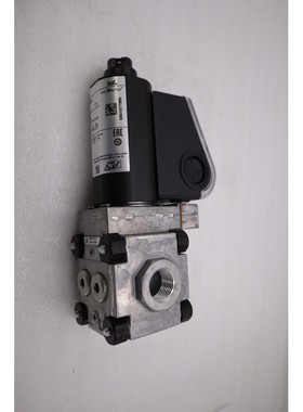 Kromschroder VAS115R/NQSR 气体太阳能阀 8000100 全新 无盒库存