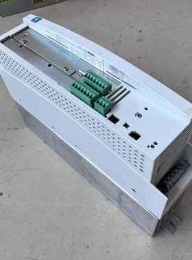 1x Lenze 33.8242-E.1G.16 EVF8242-E 00400049 Umrichter Invert