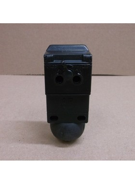 Sensor Fotoeléctrico Allen Bradley NUEVO Photoswitch 42KRF-