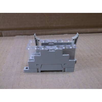 P7S-14F-ND DC24 Omron Sti Nuovo din Montaggio Guida Safety R