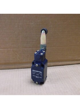 Z4V7H 335-11z-U180-2079-1 Schmersal Limit Sensor Schalter Z4