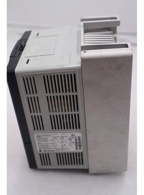 20AD8P0A3AYNANC0 ALLEN BRADLEY POWERFLEX 70 5HP 交流电驱动器