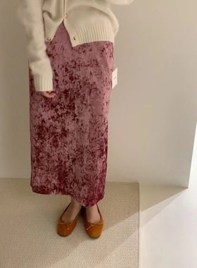 2023秋冬季新款新中式国风加绒加厚树莓色钻石绒直筒开叉半身裙子