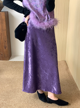 2025新款秋季韩系中长款A字轻奢高级感丝绒加厚冬天半身裙子女士