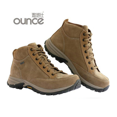 登山鞋遨游仕真皮防水防滑