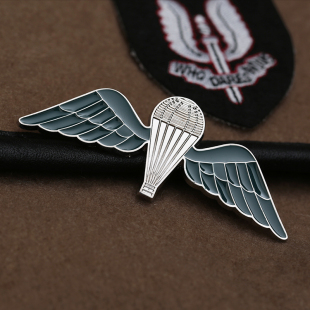 美国陆军外军伞降章外籍受训技能章英国伞降章飞行章军迷金属徽章