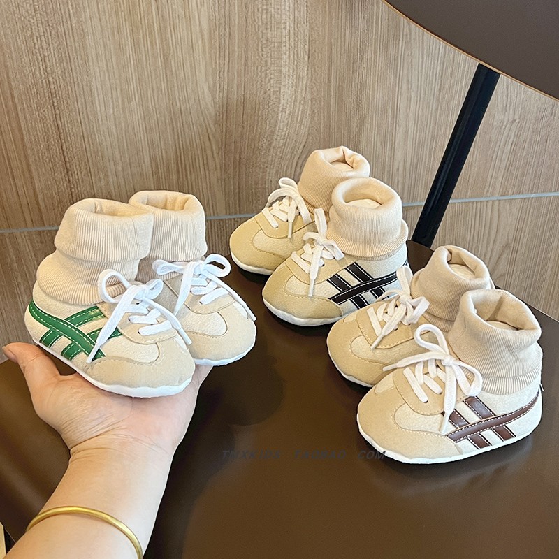 小月龄袜鞋宝宝步前鞋6到12个月初生婴儿鞋子冬季保暖防滑软底鞋