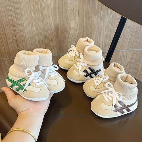 小月龄袜鞋宝宝步前鞋6到12个月初生婴儿鞋子冬季保暖防滑软底鞋