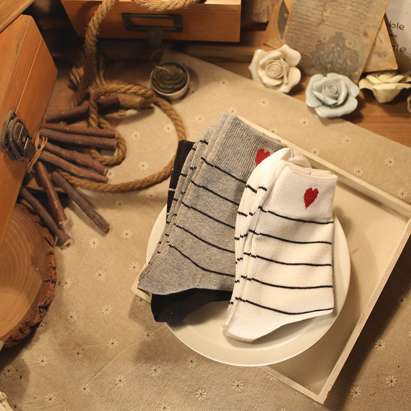 秋季日系甜美条纹女中筒棉袜 韩版可爱爱心薄款糖果色长袜子