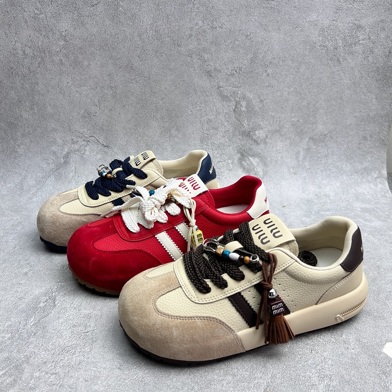 工厂断码真皮运动鞋女2025秋季新款德训鞋圆头系带厚底增高女板鞋