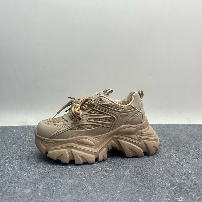 工厂断码真皮运动鞋女2025