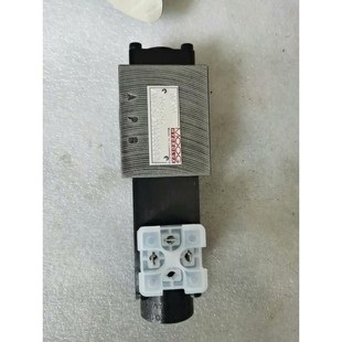 就一个议价 MOOG穆格电磁阀ZWEFS42P06C88B0BN