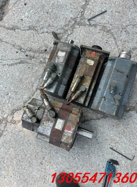 议价西门子机床电机  4个打包  一起2500运费已经 灰色那个