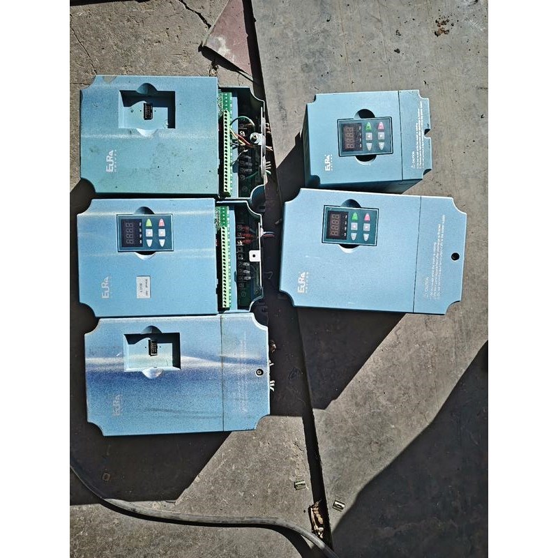 欧瑞变频器,4.0千瓦有3台,3.7千瓦有1台,0.75千瓦议价