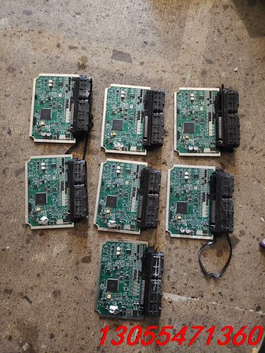 议价二手飞思卡尔，SPC5644AMLU1，芯片带板一起卖，刚丛
