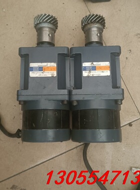 议价SWIS.BG80-N220200电机两个，二手拆机，成色如