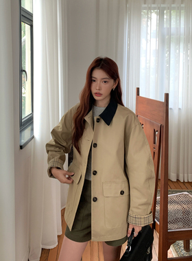Halo Luu 卡其色风衣外套女春季新款复古巴恩风撞色翻领短款上衣