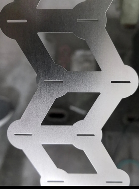 32140 33140 32650 32700锂电池W型错位排列镍片镀镍钢带支架款