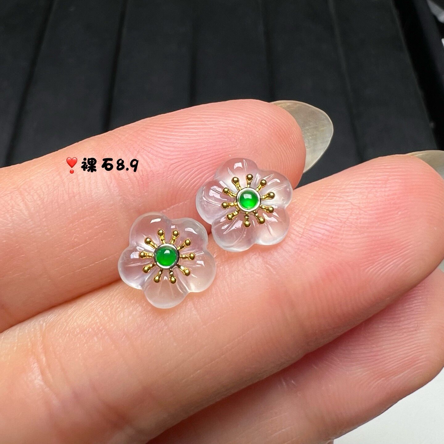 18k金钻石镶嵌冰种阳绿翡翠梅花耳钉耳环天然缅甸A货高端大气