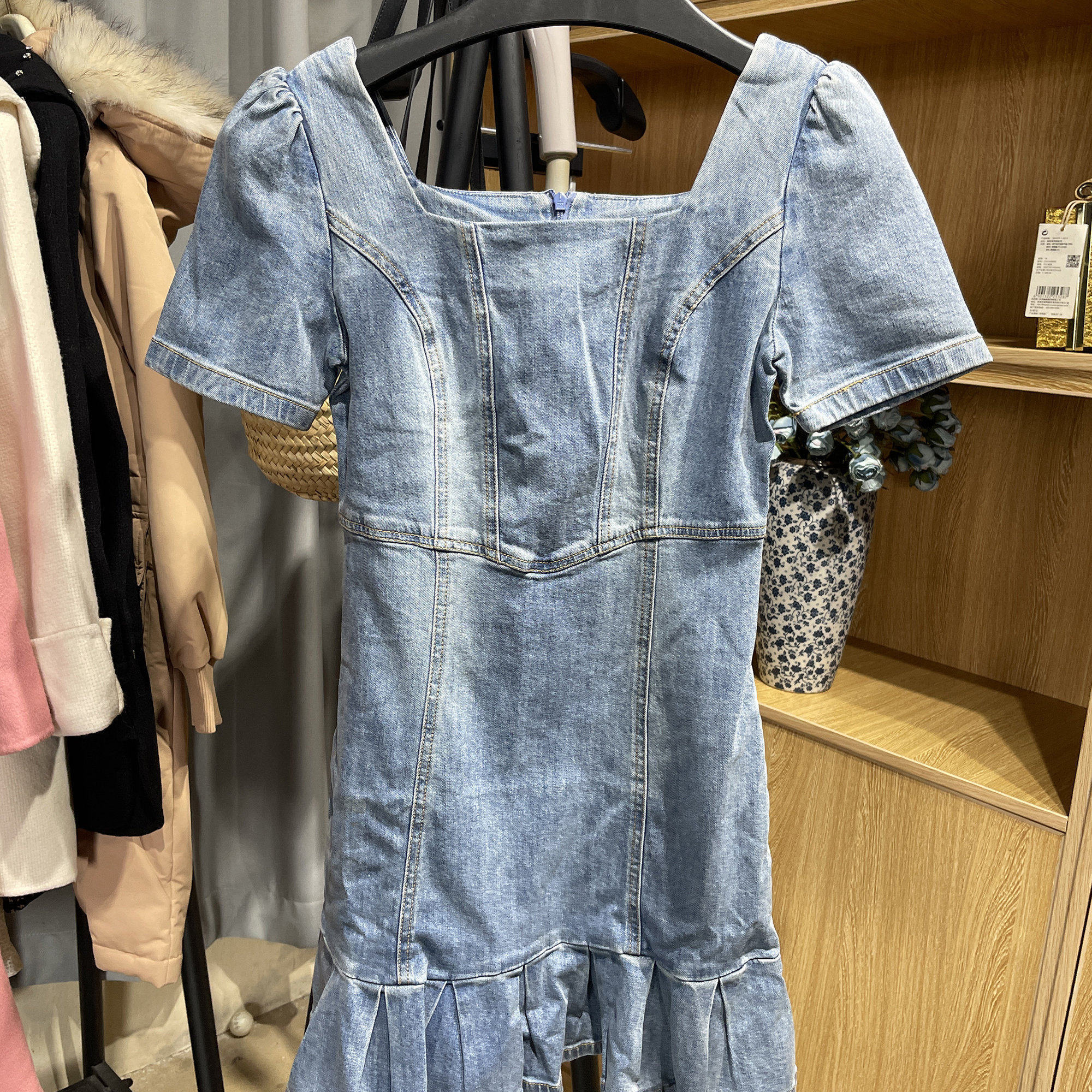 [五]兰米特卖新款女装夏牛仔连衣裙女高腰法式方领裙子