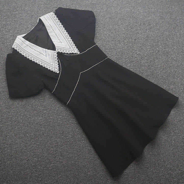 [五]兰米特卖新款女夏装娃娃领连衣裙女高腰小众裙子法式小黑裙