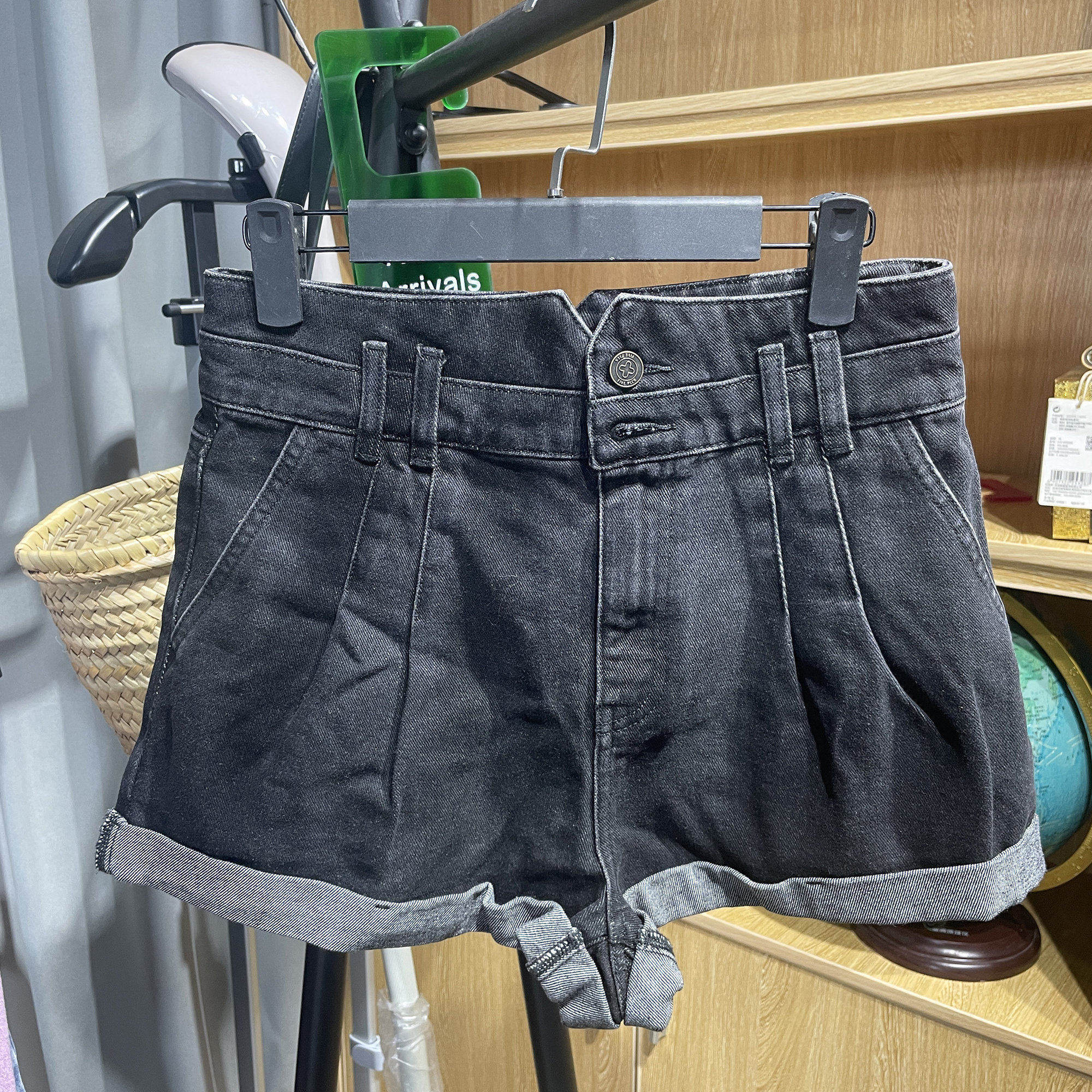 [五]兰米特卖春秋新款女装牛仔短裤高腰宽松休闲百搭卷边