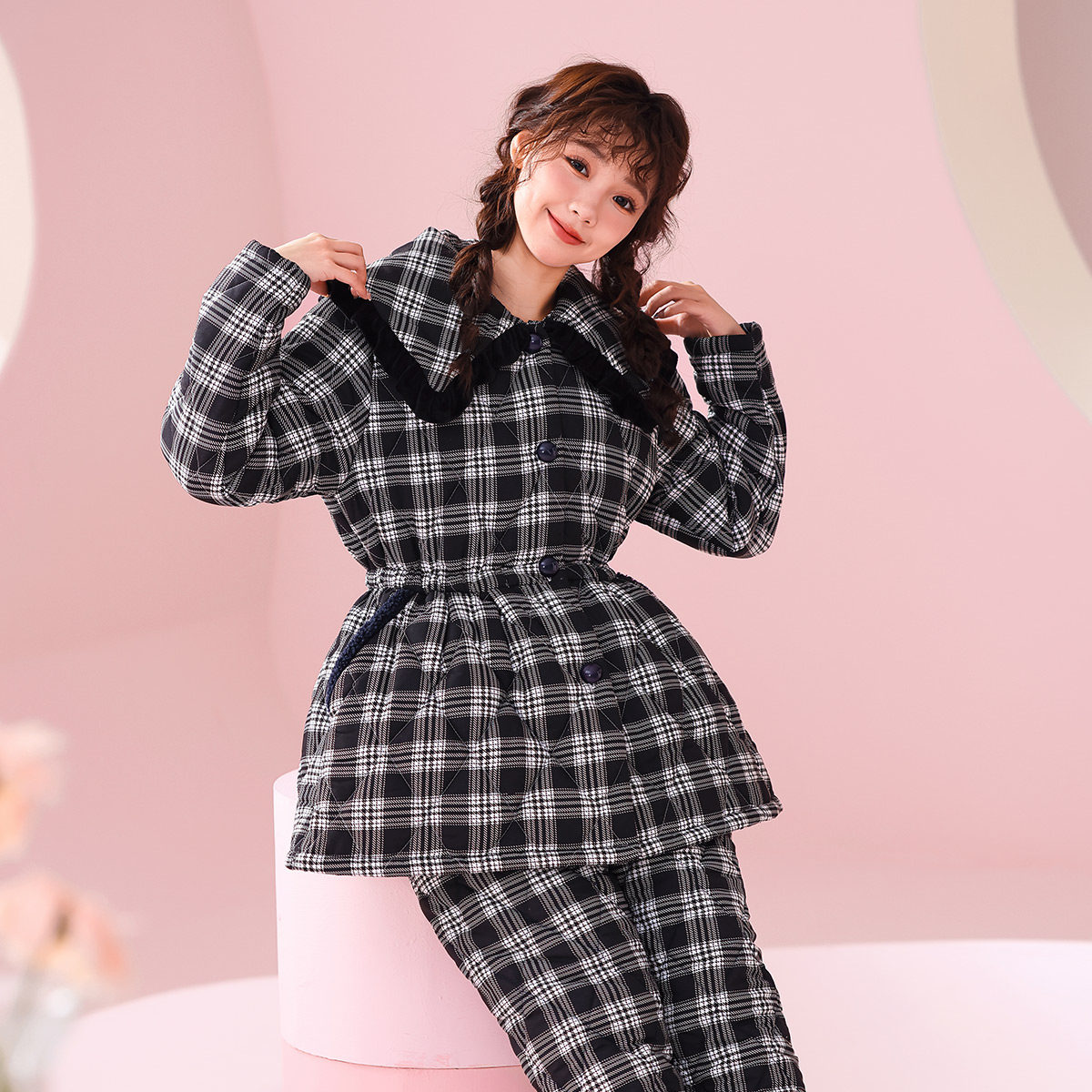 特价派邦奴家居服女款冬季三层夹棉加厚珊瑚绒睡衣黑白格子套装