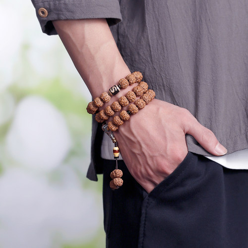 一代老树王小金刚菩提手串