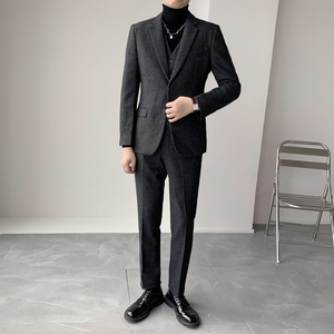御寒挺括西装 男士羊毛人字斜面料修身双扣西服套装 XZ166/P310图片