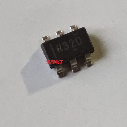 REF3230AIDBVR AIDBVT丝印R32D 电压基准IC芯片SOT23-6 可直拍