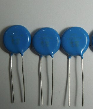 14D201K 14D-201K 201KD14 200V 全新压敏电阻 可直拍