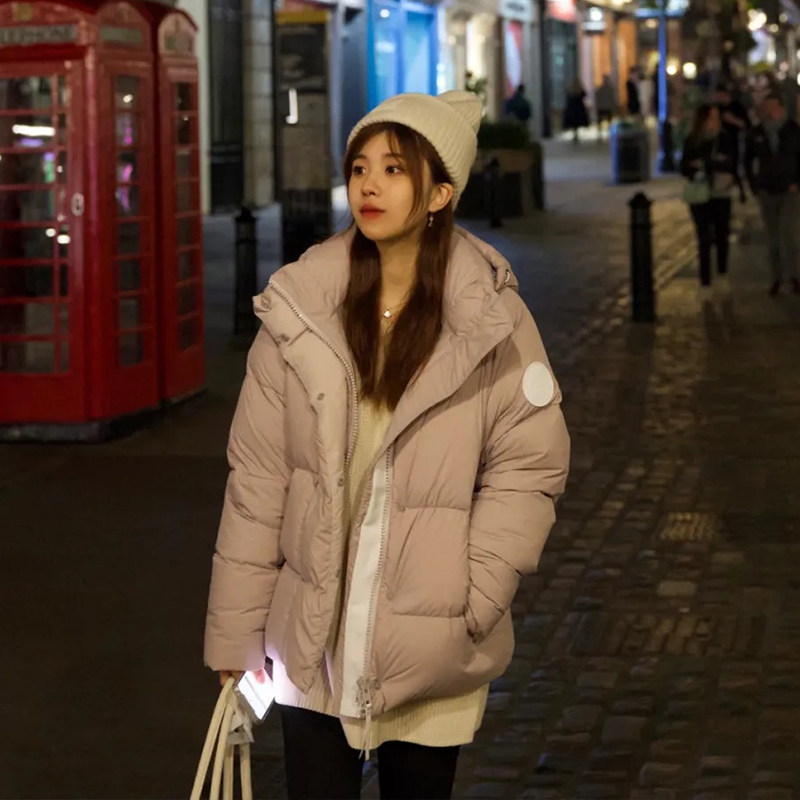 2024款冬季大码鹅同款胶囊羽绒服女加厚短款粉色白标面包服外套潮