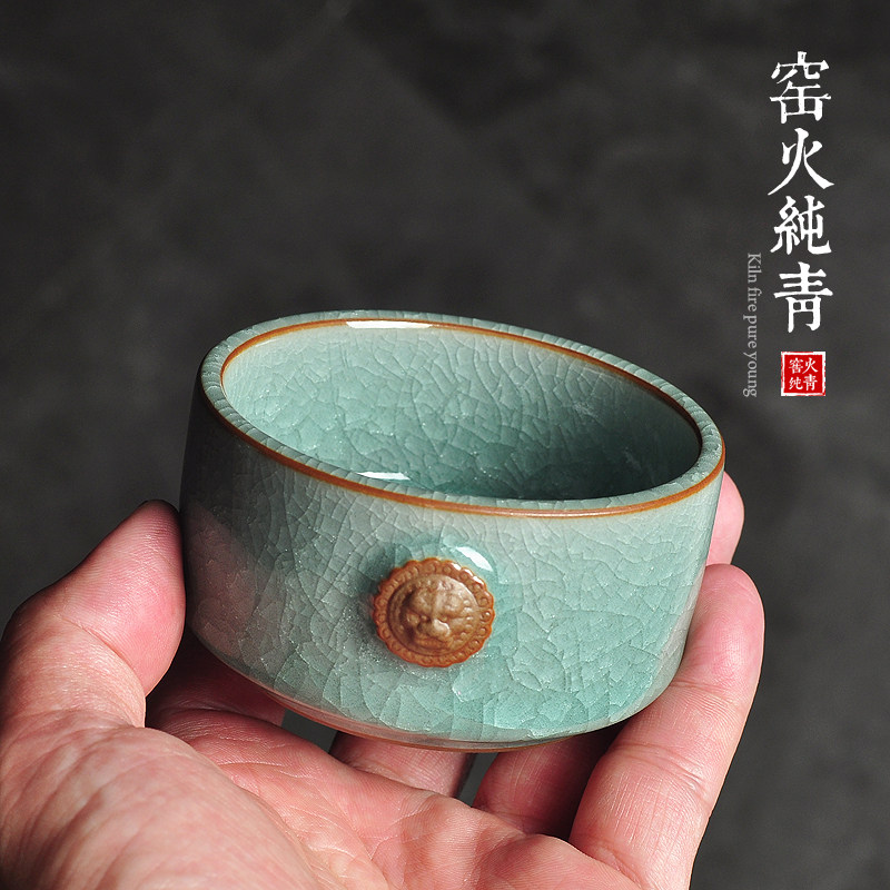 青瓷冰裂纹哥窑品茗杯高端主人杯