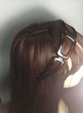 商城新品 运动形发箍头箍2色 法国韦妮weiny发饰 D0360