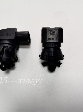 适用凯迪拉克ATSL XTS XT5 CT6 XT6 XT4室外温度传感器感应器配件