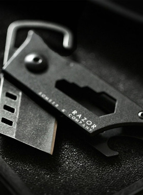 美国原装B2战术多功能迷你小刀工具EDC户外旅行随身便携钥匙扣